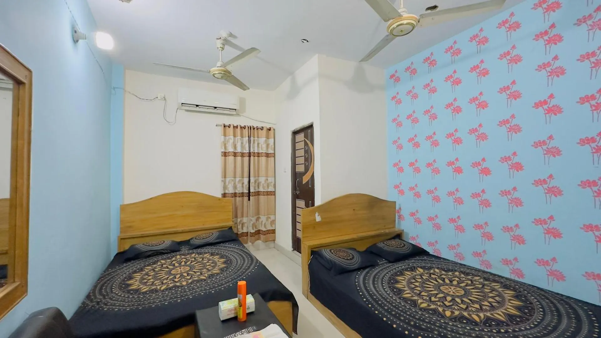 Мини-отель Hotel Rongdhanu Residential Дакка